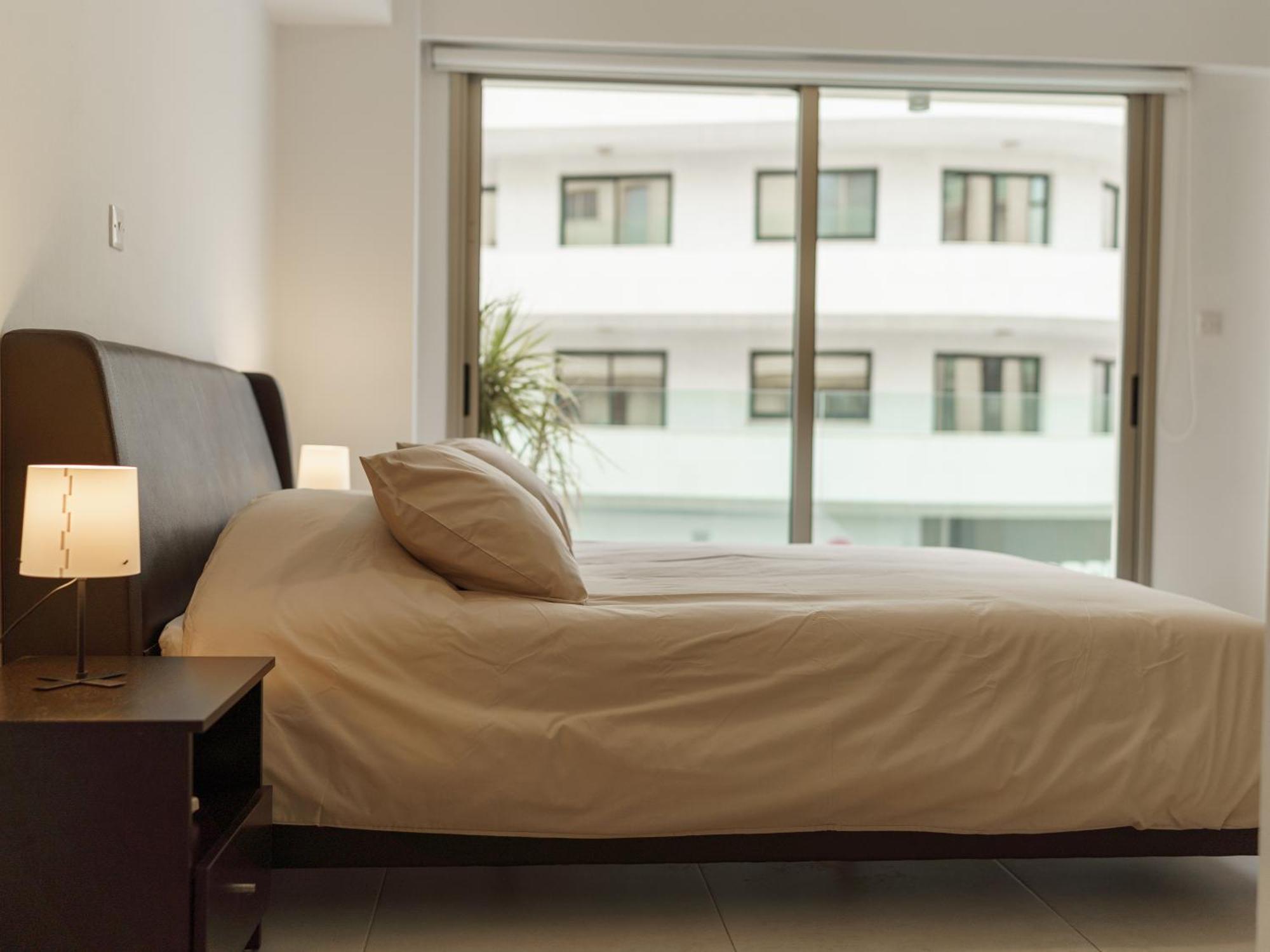 לרנקה Halcyon Central Apartment מראה חיצוני תמונה