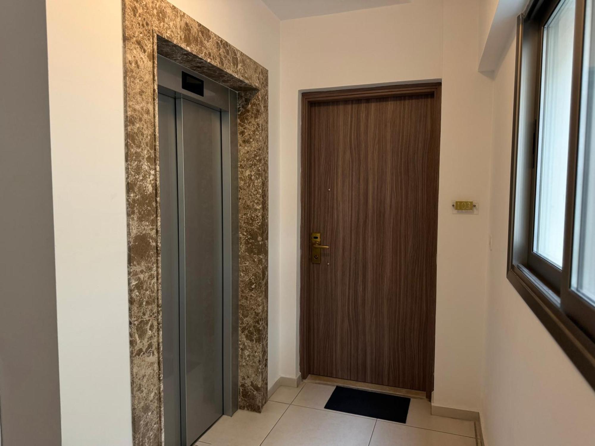 לרנקה Halcyon Central Apartment מראה חיצוני תמונה