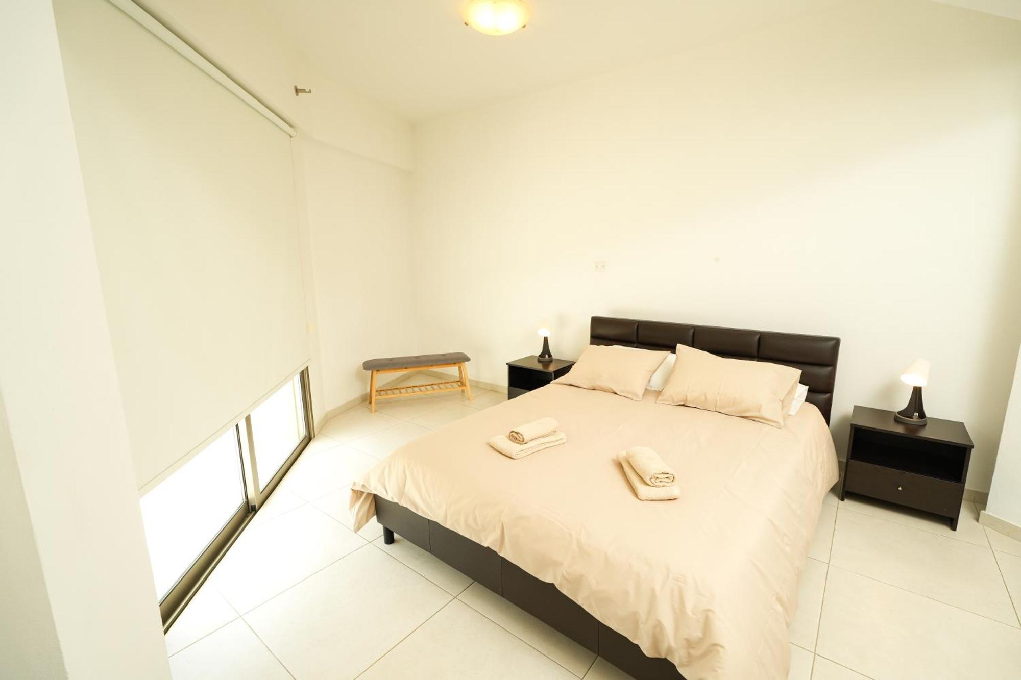 לרנקה Halcyon Central Apartment מראה חיצוני תמונה
